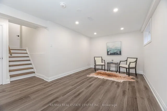 Additional image 39 of 103 HuntingDale Blvd