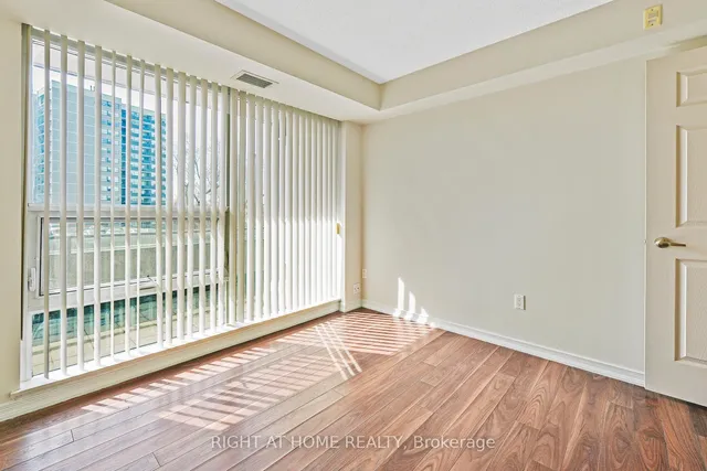 Additional image 10 of 18 Valley Woods Rd Unit 309