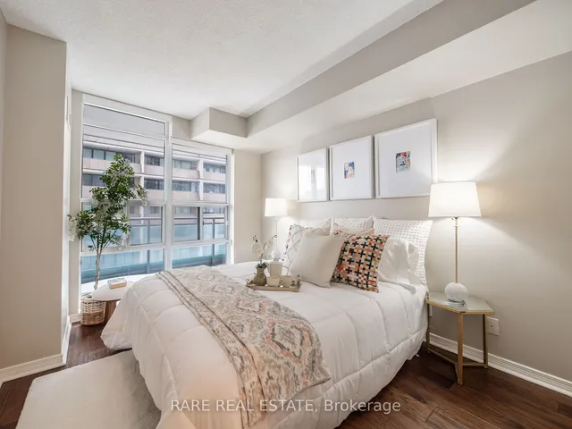 Additional image 9 of 736 Spadina Ave Unit 1111