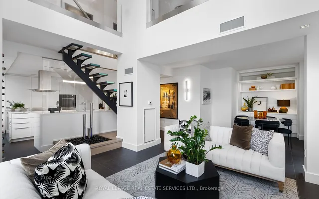 Additional image 2 of 80 Cumberland St Unit PH1903