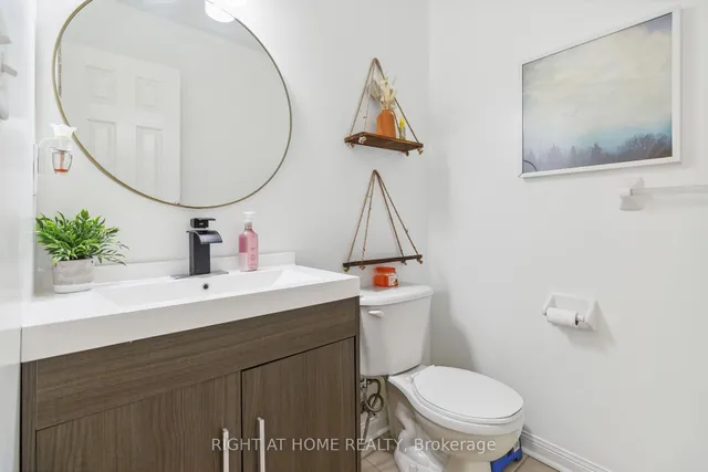 Additional image 9 of 943 McDuffe Cres