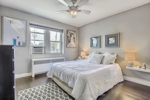 Additional image 21 of 2418 New St Unit 8