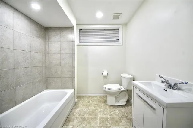 Additional image 28 of 38 Verona St