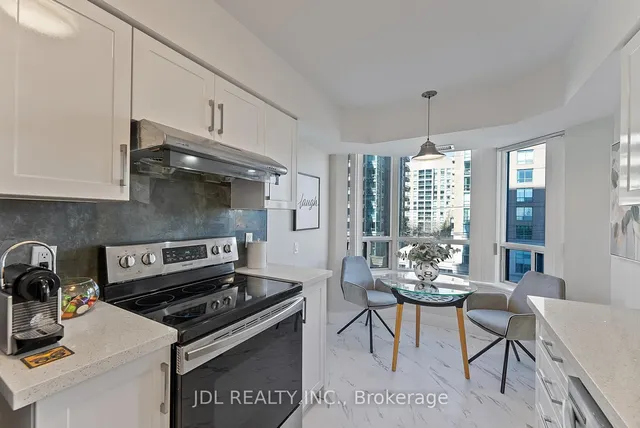 Additional image 24 of 35 Finch Ave Unit 605
