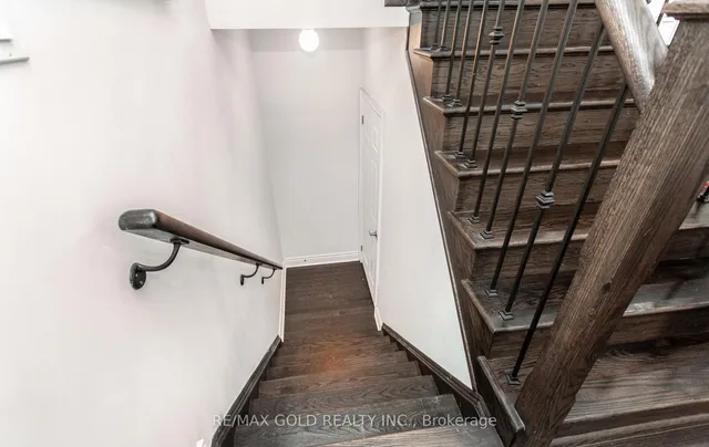 Additional image 36 of 4 Buttonwood Rd