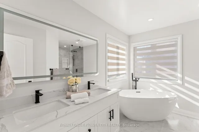 Additional image 43 of 43 Polonia Ave