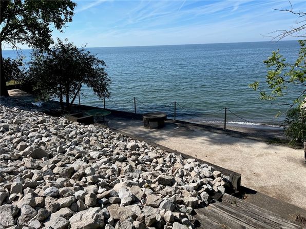 3032 W Erie Ave, Lorain, OH 44053