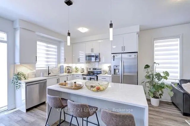 Additional image 20 of 1742 Thames Circ