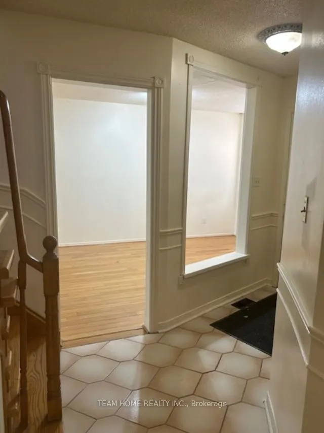 Additional image 7 of 72 SWENNEN Dr