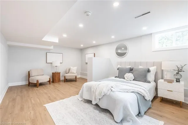 Additional image 42 of 11 James St