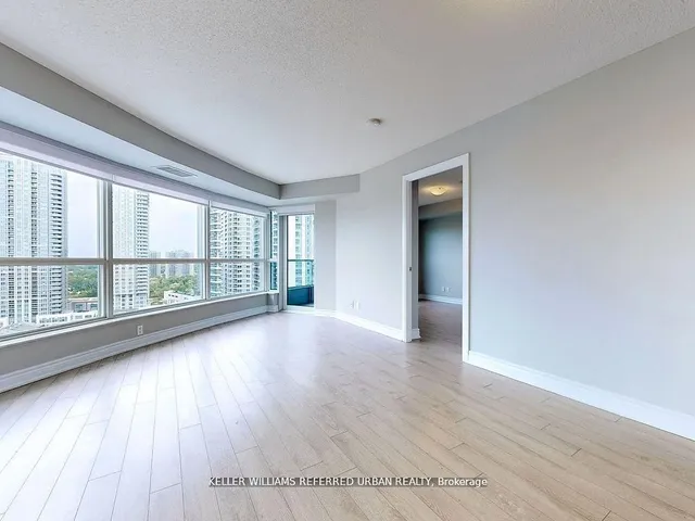 Additional image 9 of 125 Village Green Sq Unit 1609