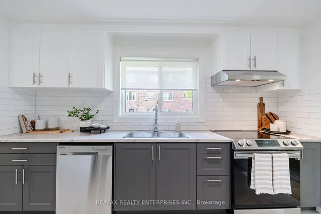 Additional image 13 of 3 Savarin St