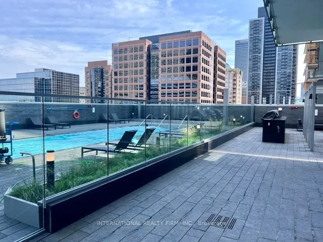 Additional image 18 of 50 Charles St Unit LPH5406