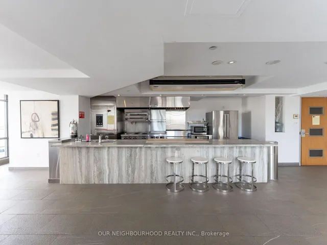 Additional image 9 of 15 Fort York Blvd Unit 1208