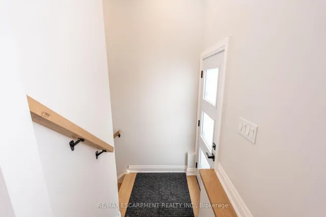 Additional image 34 of 11 James St