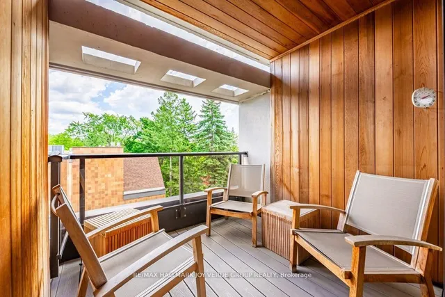 Additional image 18 of 40 Oaklands Ave Unit 335