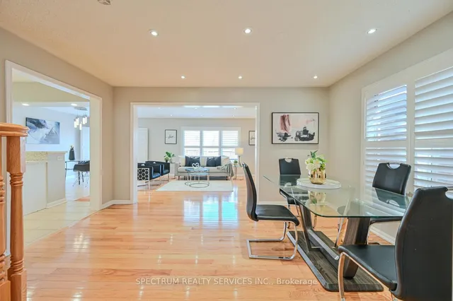 Additional image 11 of 901 Farmstead Dr