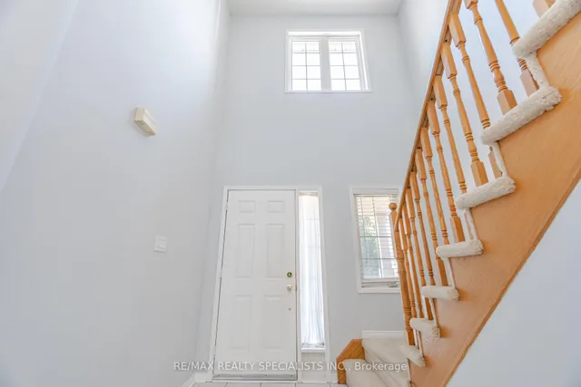 Additional image 3 of 6072 Windfleet Cres