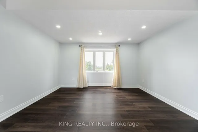 Additional image 18 of 6 Langdale Cres