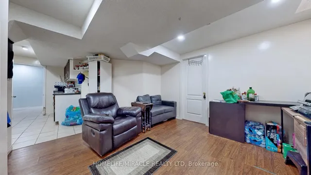 Additional image 38 of 2 Clovercrest Dr