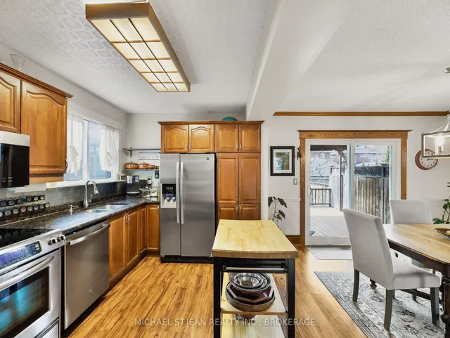 Additional image 13 of 264 Houghton Ave