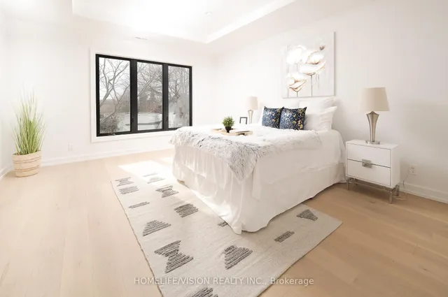 Additional image 24 of 44 Doris Dr