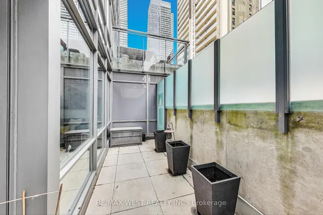 Additional image 18 of 22 Wellesley St Unit 204