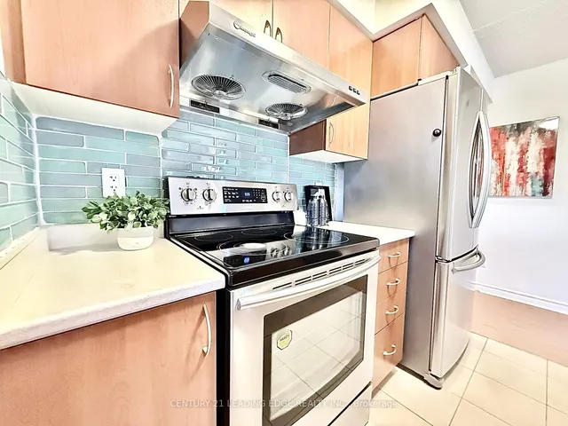 Additional image 5 of 35 Saranac Blvd Unit 317