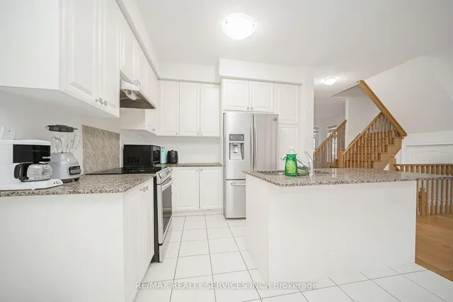 Additional image 15 of 16 Dolobram Tr