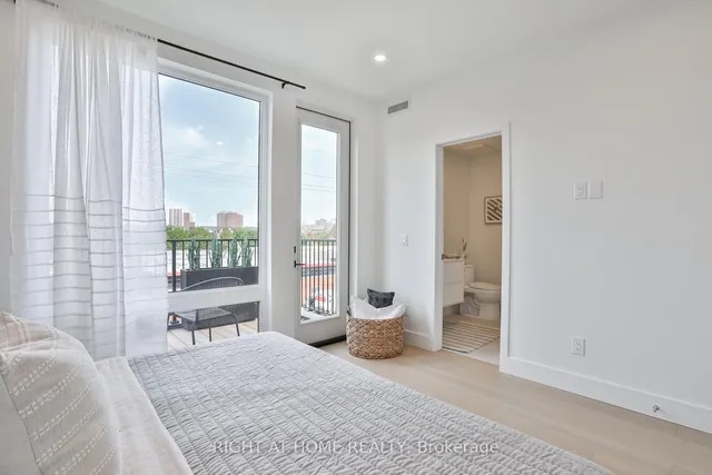 Additional image 18 of 2343 Gerrard St Unit Sky