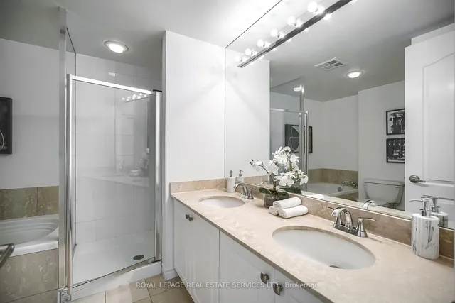 Additional image 22 of 18 William Carson Cres Unit 811