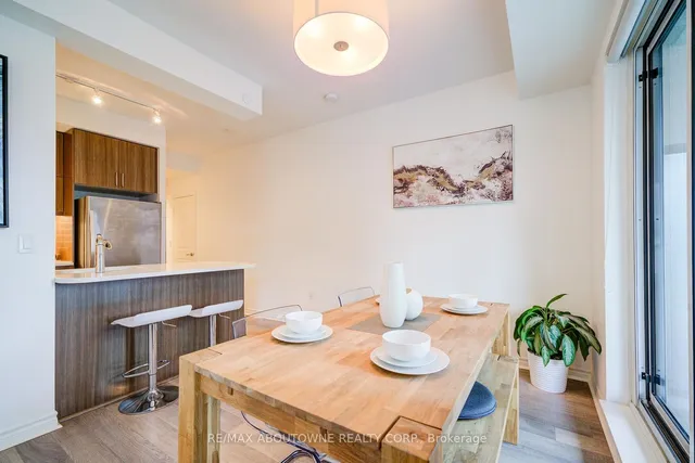 Additional image 4 of 39 Annie Craig Dr Unit 305