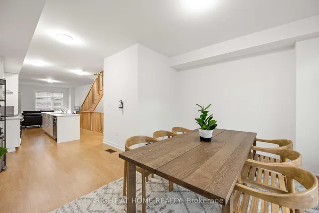 Additional image 20 of 1557 MIDLAND Ave