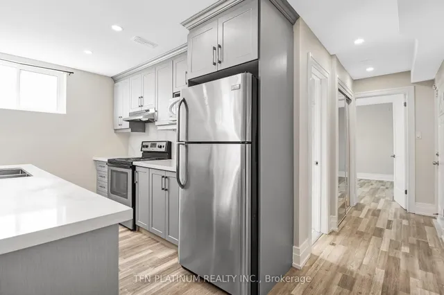 Additional image 24 of 2 Delbasso Crt