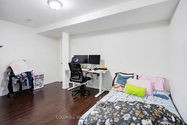 Additional image 41 of 25 Hollowgrove Blvd