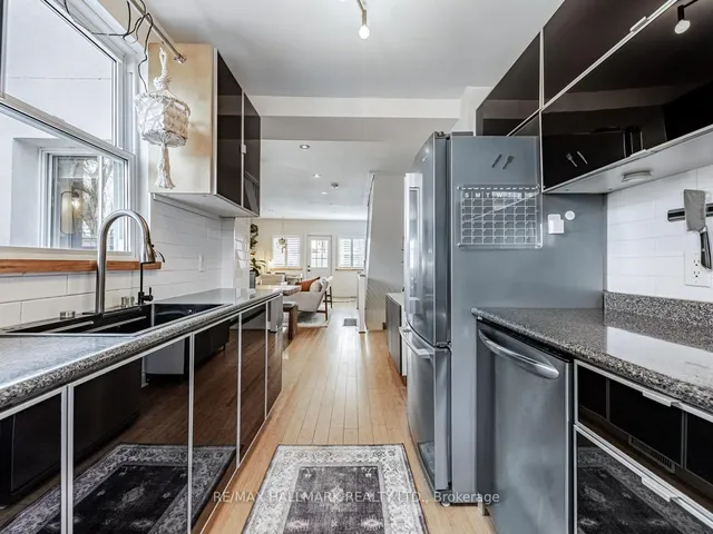 Additional image 9 of 1584 Dundas St