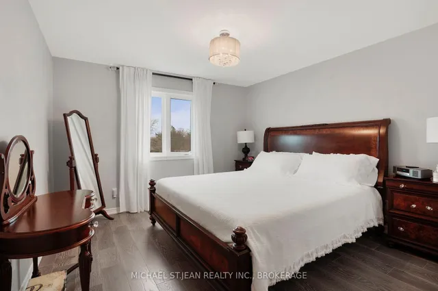 Additional image 26 of 5056 New St Unit 15