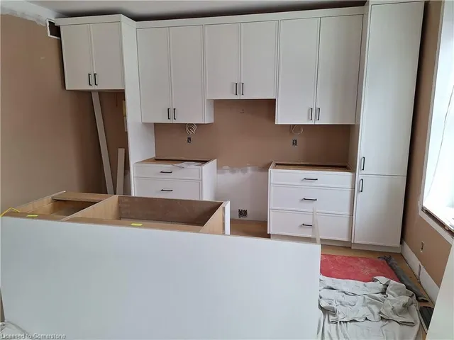 Additional image 6 of 284 Wilson St Unit 201