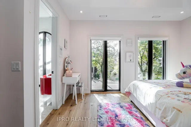 Additional image 36 of 85 Kingsway Cres