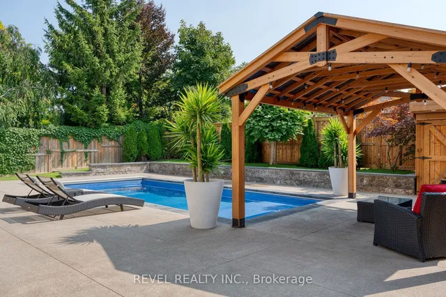 Additional image 39 of 7 Sugarplum Crt