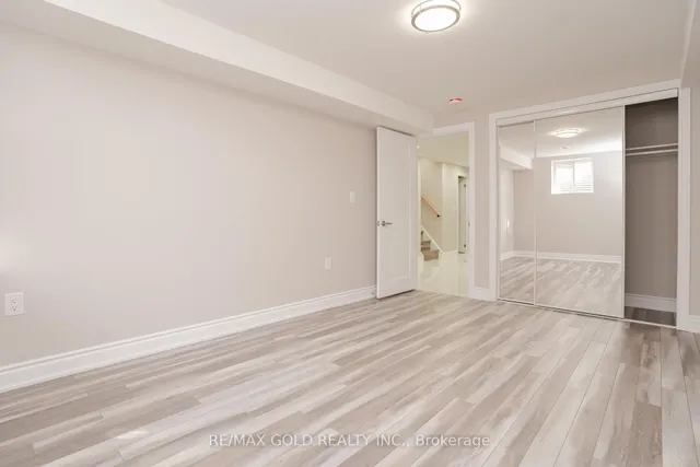 Additional image 35 of 41 Danesbury Cres