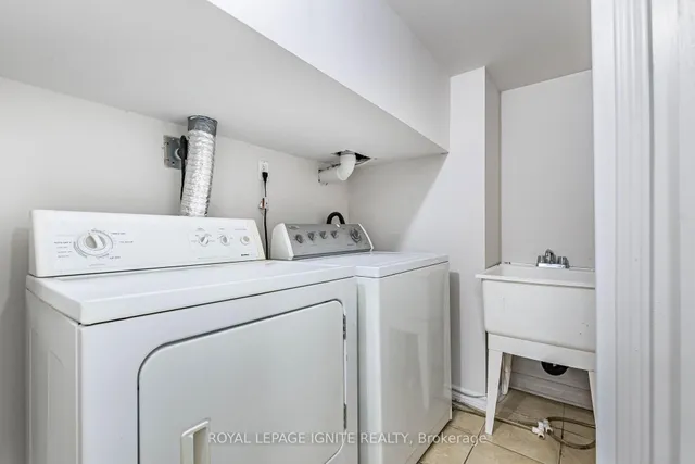 Additional image 49 of 321 Queen Mary Dr