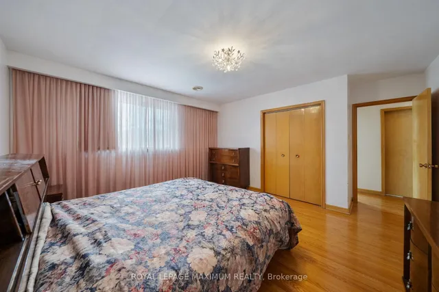 Additional image 19 of 28 Madron Cres