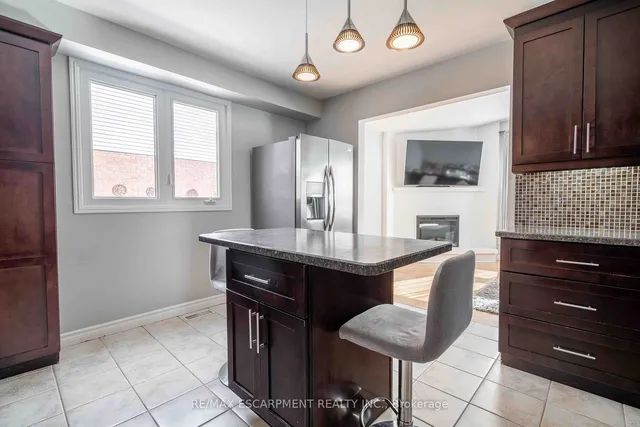 Additional image 15 of 74 Huckleberry Pl