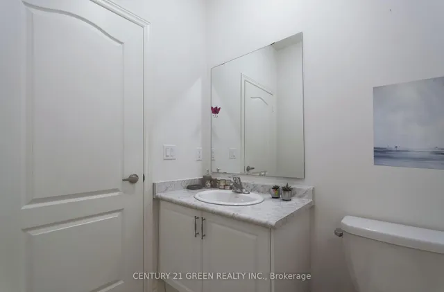 Additional image 16 of 467 Manhattan Common St