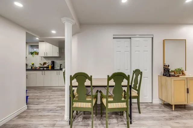 Additional image 37 of 258 Humphrey St