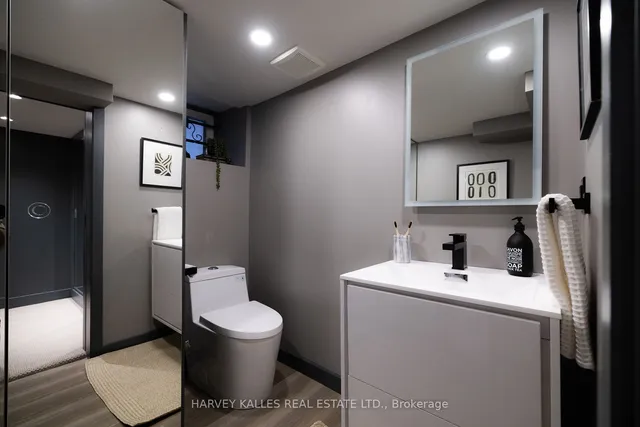 Additional image 36 of 115 Marlborough Ave