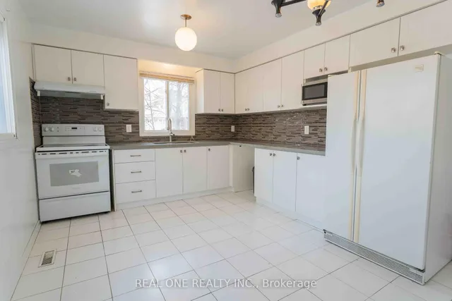 Additional image 19 of 136 Haven Hill Sq