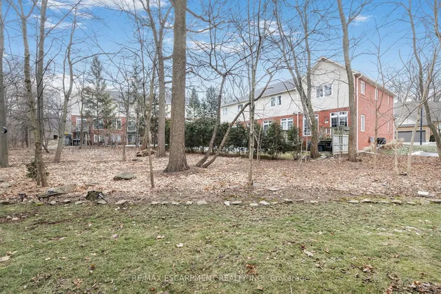 Additional image 24 of 100 Beddoe Dr Unit 110