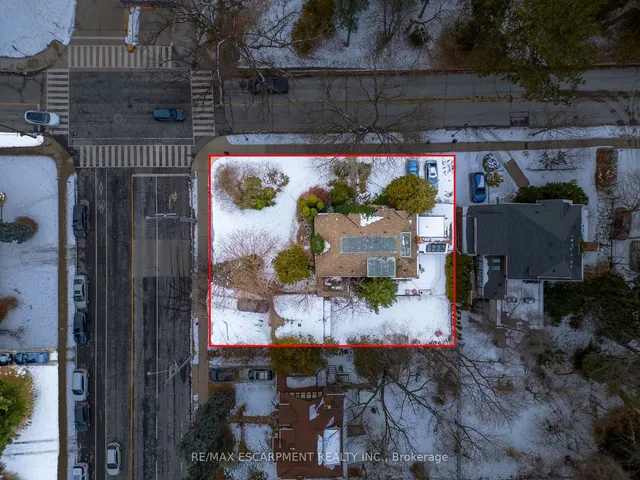 Additional image 32 of 4 Forsyth Ave